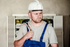 Four reasons to hire an electrician